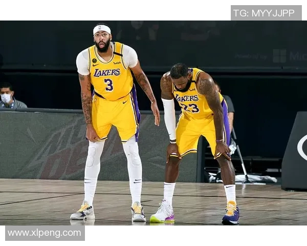 2020年湖人队与热火队总决赛第六场精彩对决回顾与分析 2020年湖人队与热火队总决赛第六场精彩对决回顾与分析